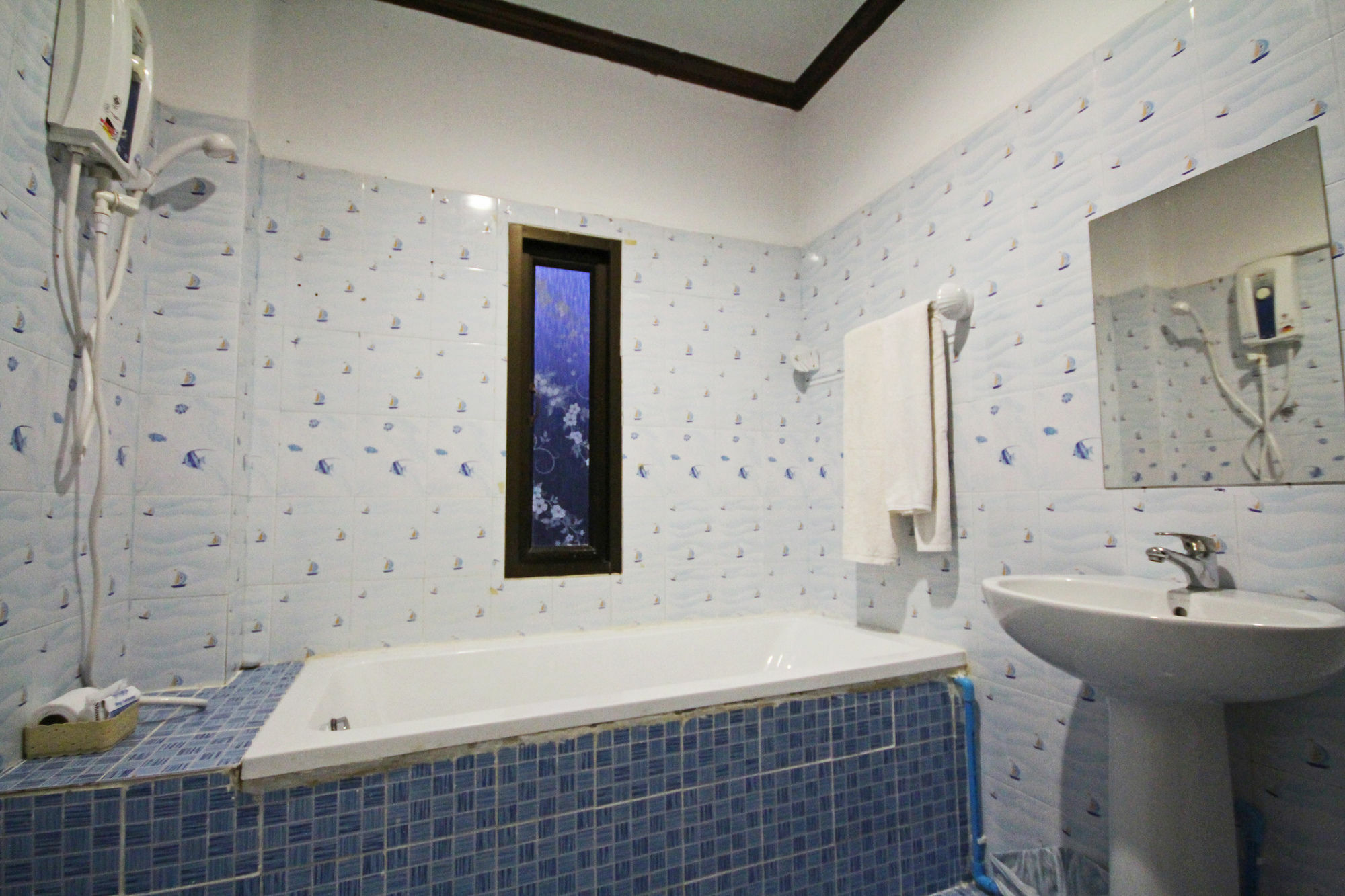Lanta Sabai Hotel & Bungalows Ko Lanta Buitenkant foto